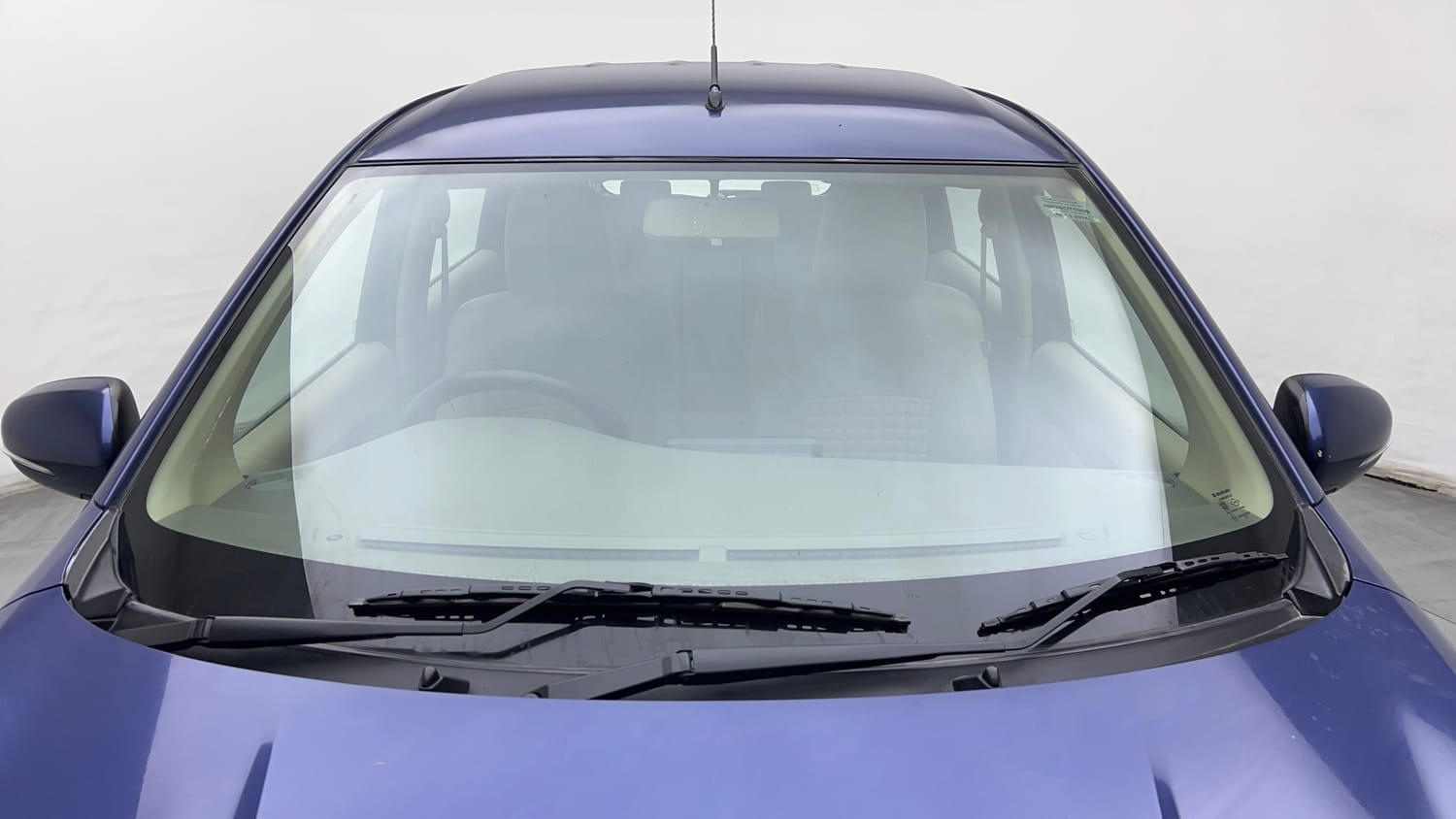 Used 2018 Maruti Suzuki New Ertiga ZXi AT Petrol Automatic exterior FRONT WINDSHIELD VIEW