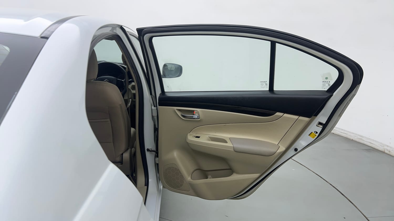 Used 2016 Maruti Suzuki Ciaz VXi+ AT Petrol Automatic interior RIGHT REAR DOOR OPEN VIEW