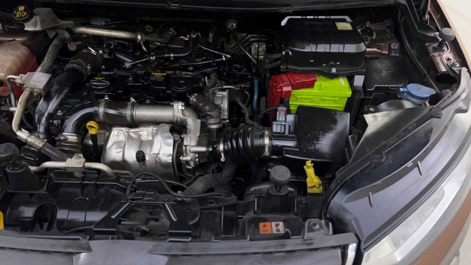 Used 2016 Ford EcoSport Titanium 1.5L TDCi Diesel Manual engine ENGINE LEFT SIDE VIEW