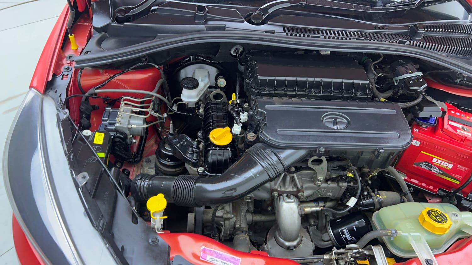Used 2020 Tata Tiago XZA Plus Dual Tone Petrol Automatic engine ENGINE RIGHT SIDE VIEW