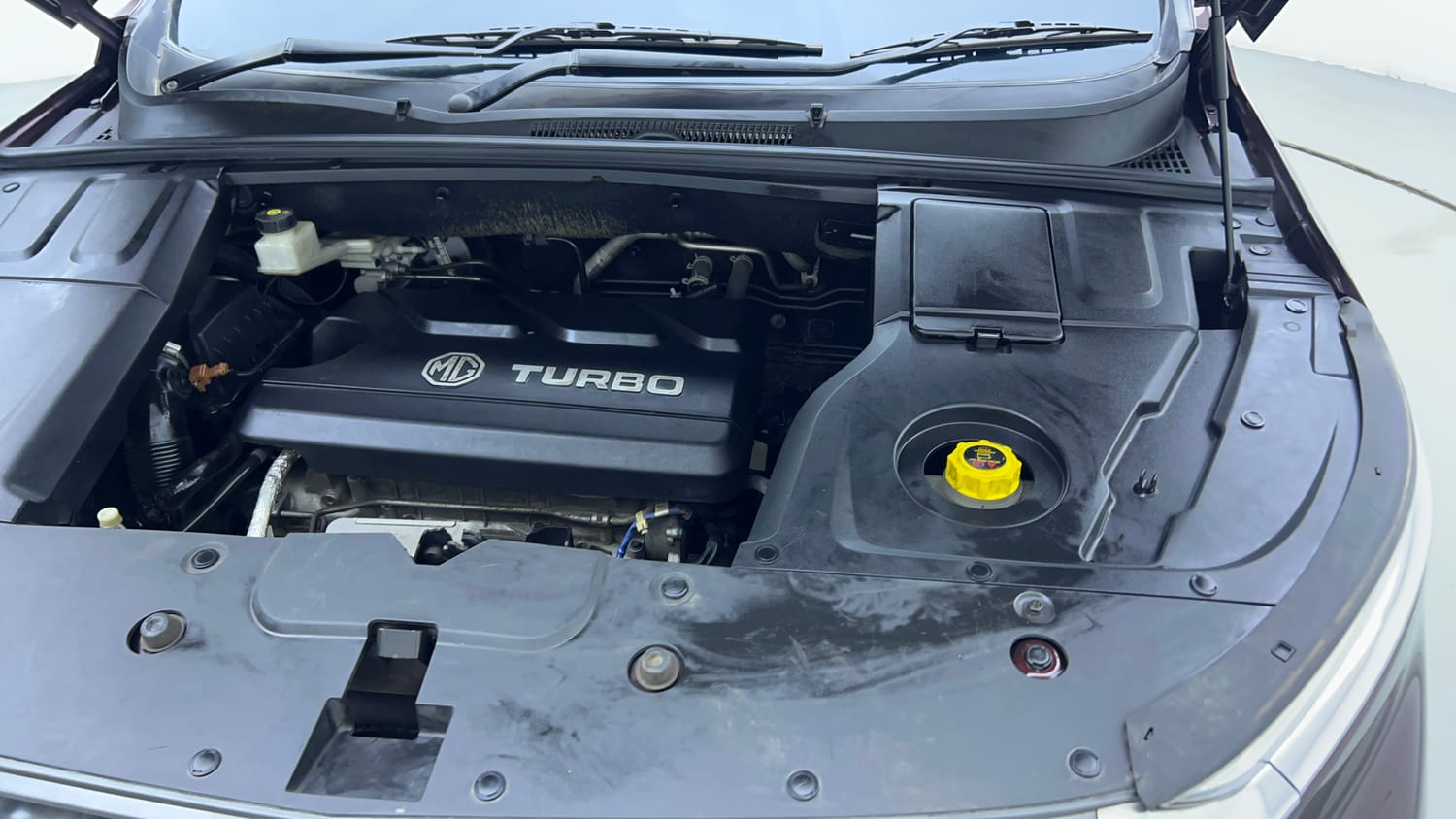 Used 2020 MG Motors Hector Sharp 1.5 DCT Petrol Petrol Automatic engine ENGINE LEFT SIDE VIEW