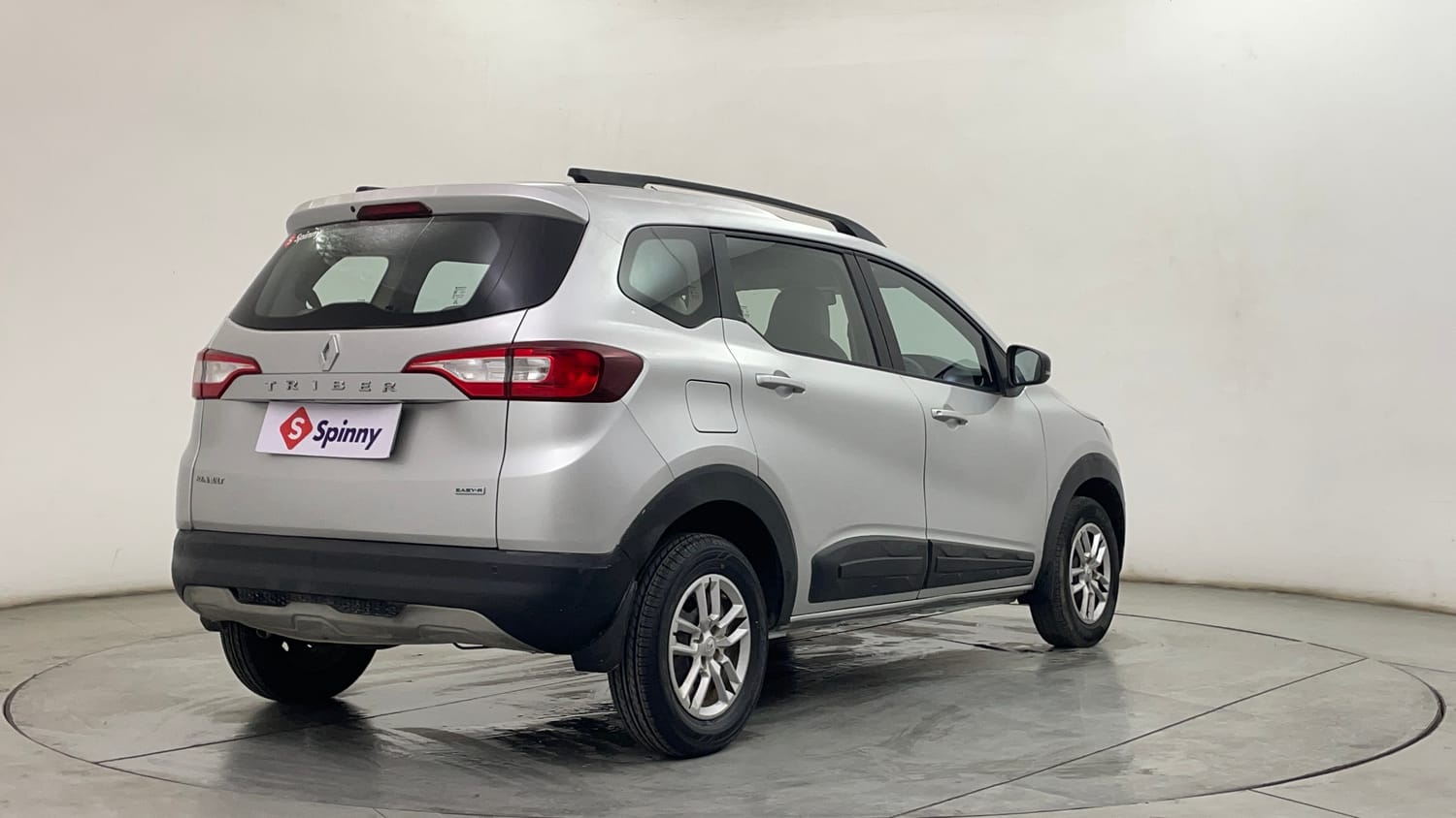 Used 2022 Renault Triber RXT EASY-R AMT Petrol Automatic exterior RIGHT REAR CORNER VIEW