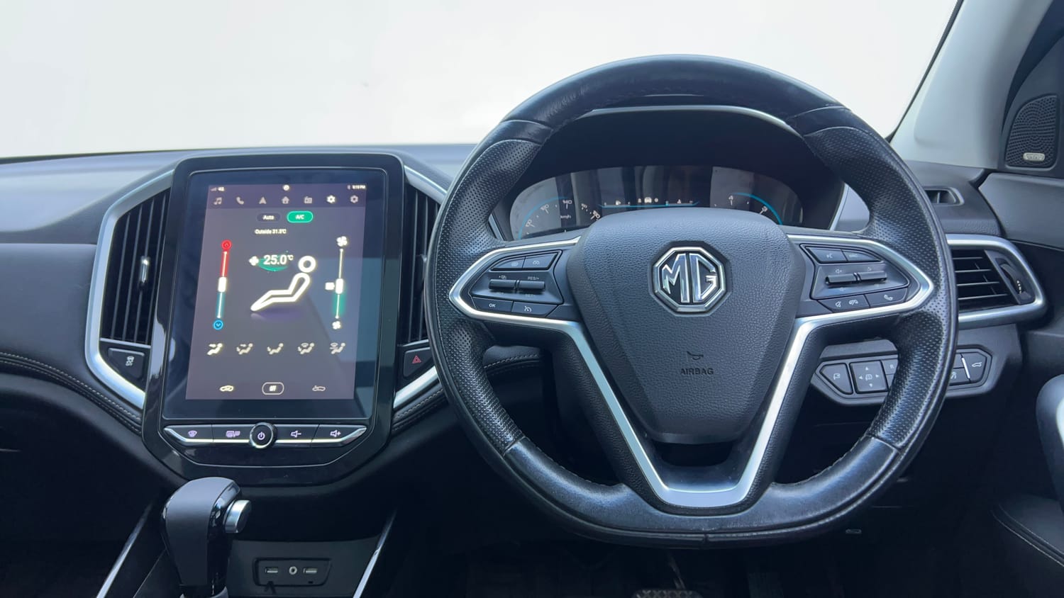 Used 2020 MG Motors Hector Sharp 1.5 DCT Petrol Petrol Automatic interior STEERING VIEW
