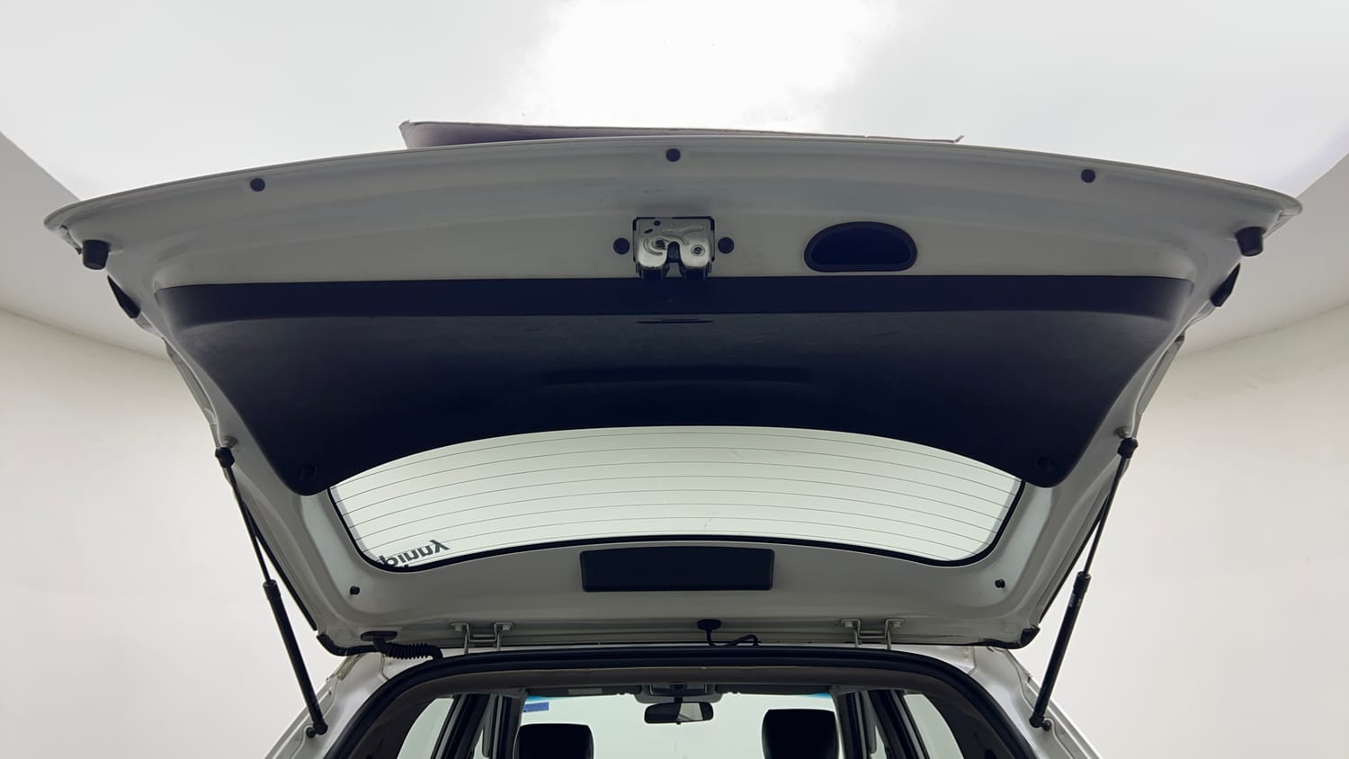 Used 2018 Hyundai Creta SX 1.6 AT Petrol Petrol Automatic interior DICKY DOOR OPEN VIEW