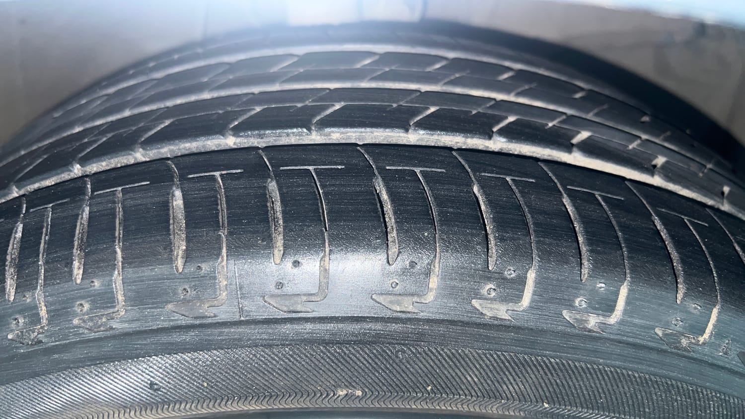 Used 2022 Honda City VX CVT Petrol Petrol Automatic tyres RIGHT FRONT TYRE TREAD VIEW