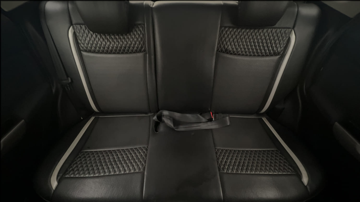 Used 2020 Maruti Suzuki Baleno Zeta Petrol Manual interior REAR SEAT CONDITION VIEW