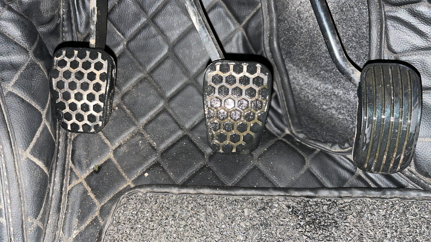 Used 2021 Tata Tiago XE Petrol Manual interior PEDALS VIEW