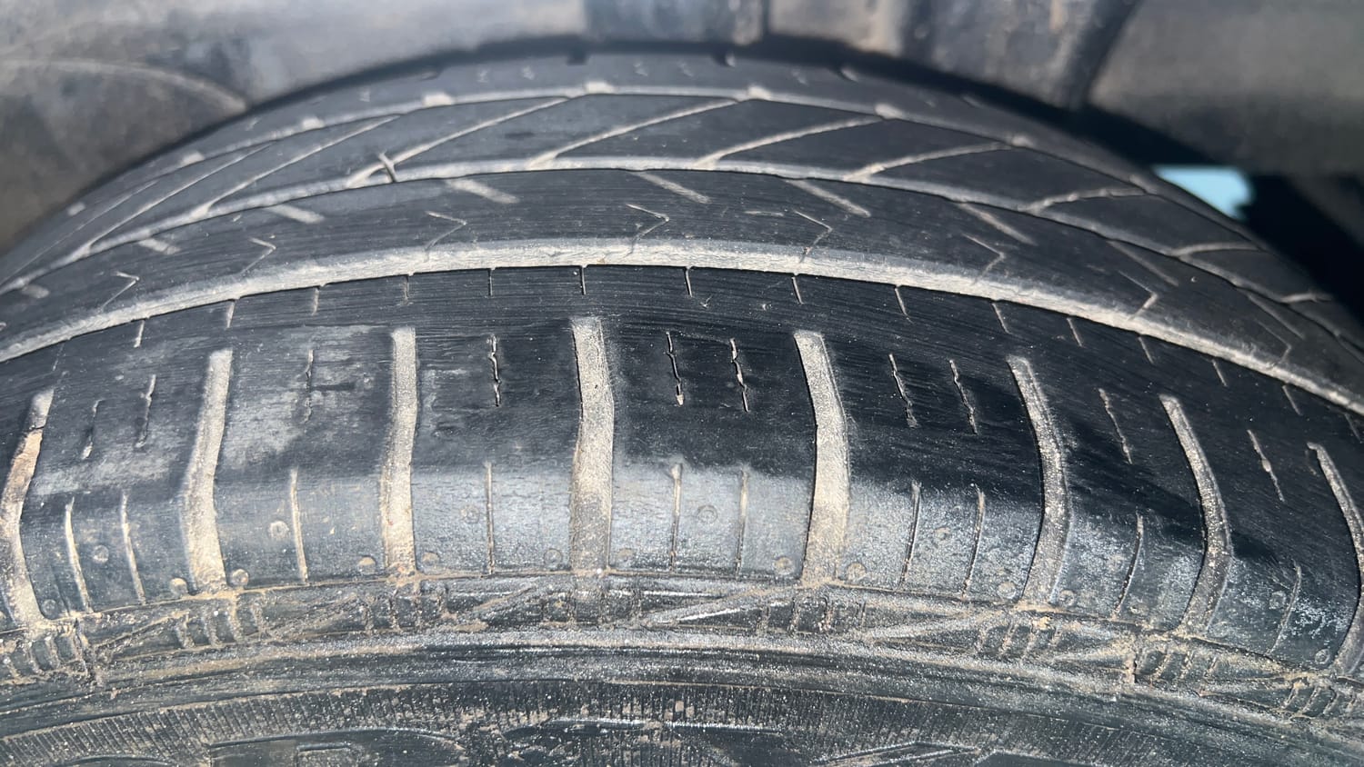Used 2019 Hyundai Santro Sportz CNG Cng Manual tyres LEFT REAR TYRE TREAD VIEW