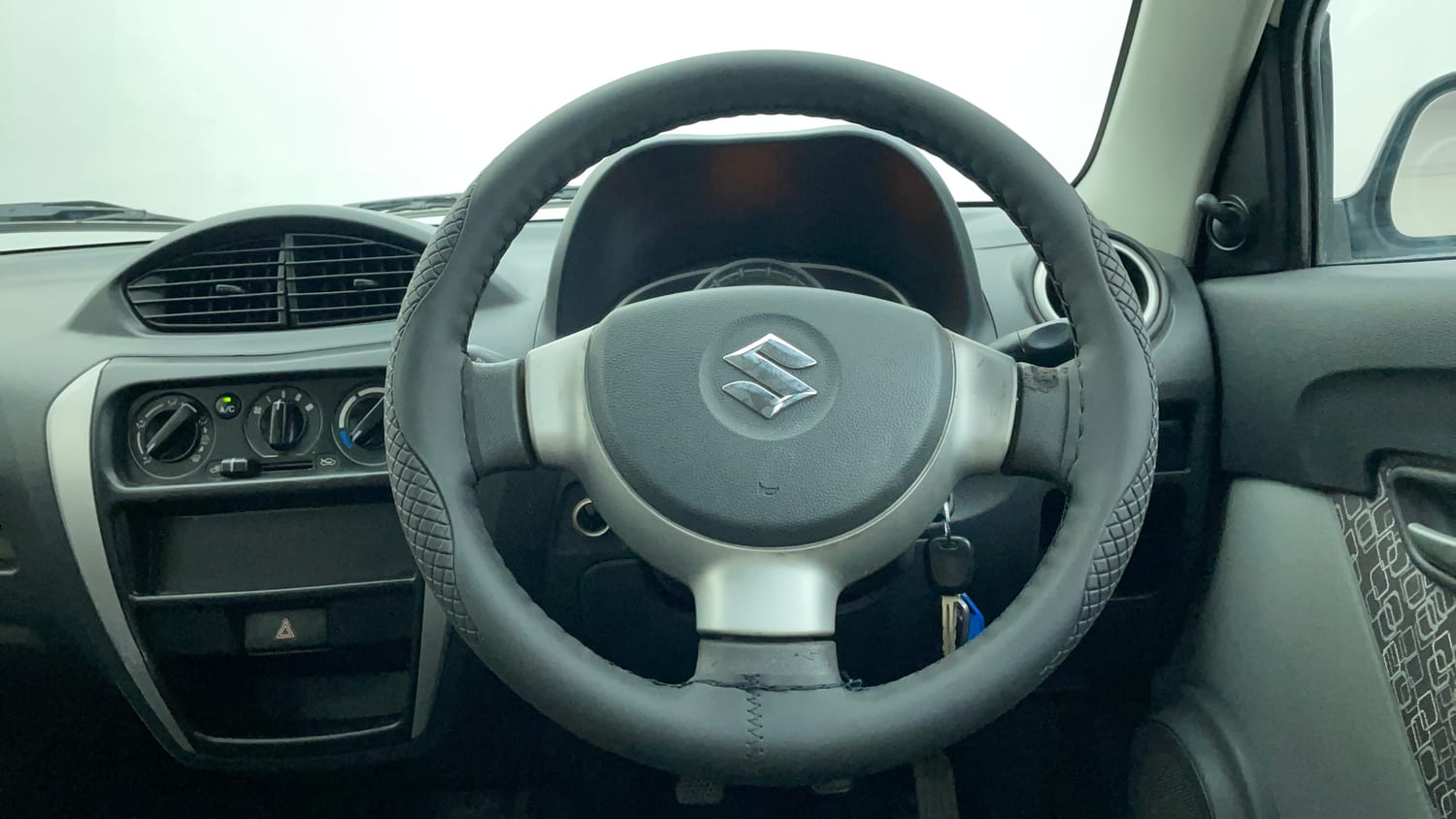 Used 2017 Maruti Suzuki Alto 800 LXi Petrol Manual interior STEERING VIEW