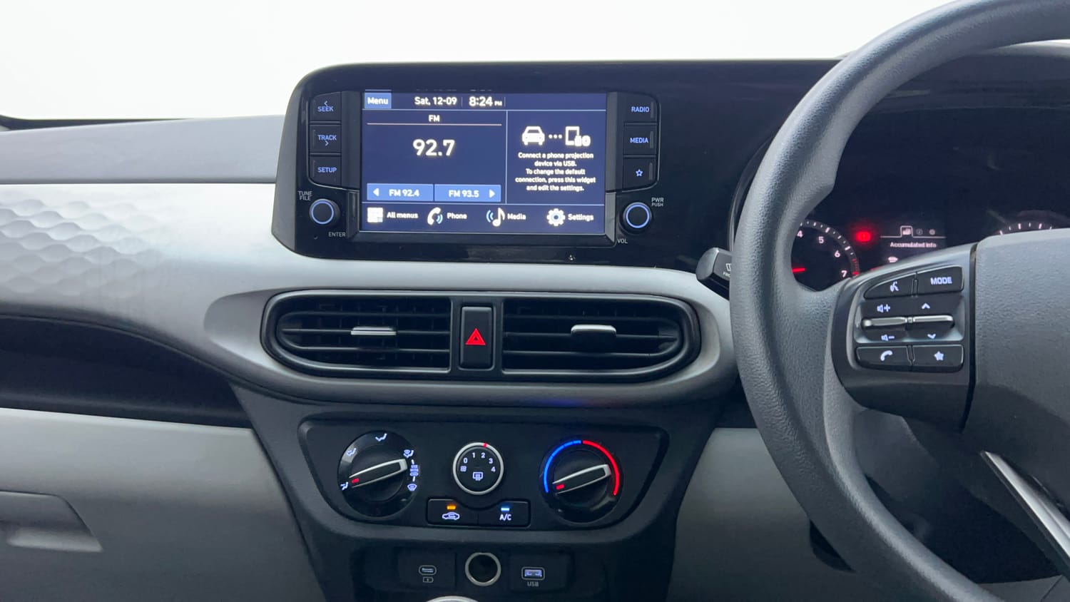Used 2023 Hyundai Grand i10 Nios Sportz 1.2 Kappa CNG Cng Manual interior MUSIC SYSTEM & AC CONTROL VIEW
