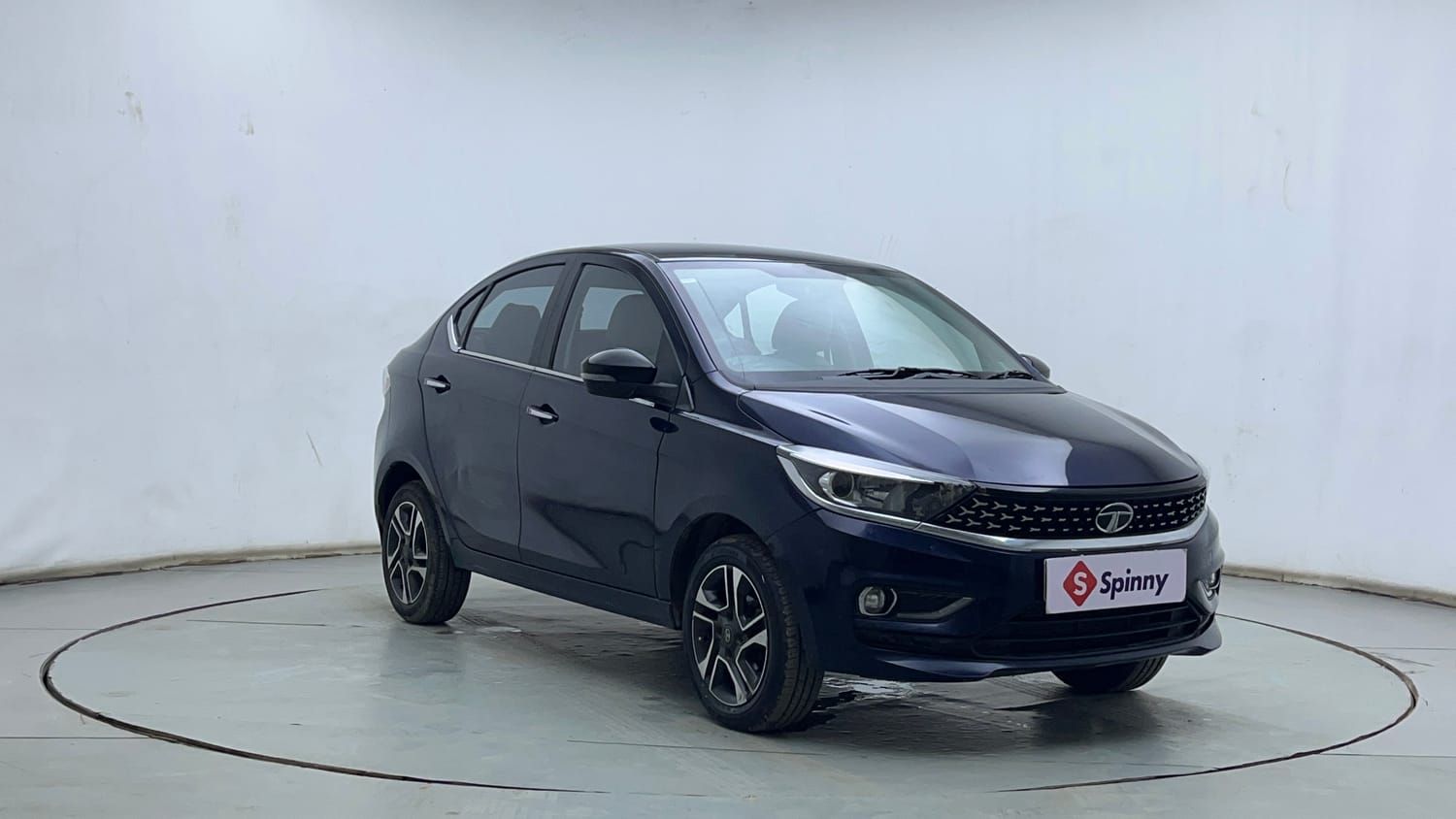 Used 2021 Tata Tigor XZA Plus Petrol Automatic exterior RIGHT FRONT CORNER VIEW