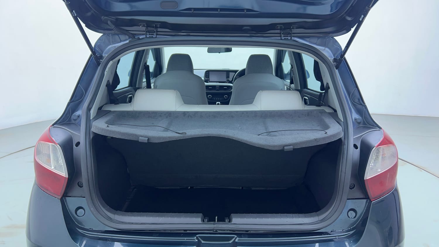 Used 2022 Hyundai Grand i10 Nios Sportz AMT 1.2 Kappa VTVT Petrol Automatic interior DICKY INSIDE VIEW