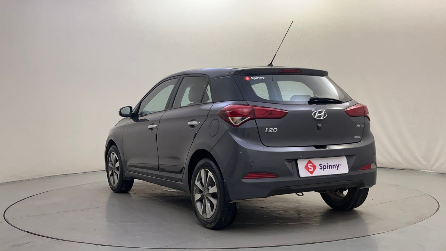 Used 2015 Hyundai Elite i20 Asta 1.2 Petrol Manual exterior LEFT REAR CORNER VIEW