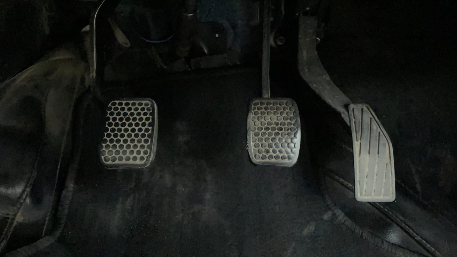 Used 2017 Maruti Suzuki Alto 800 LXi Petrol Manual interior PEDALS VIEW