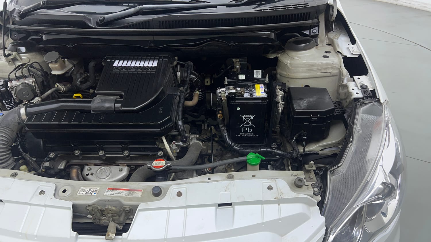 Used 2016 Maruti Suzuki Ciaz VXi+ AT Petrol Automatic engine ENGINE LEFT SIDE VIEW