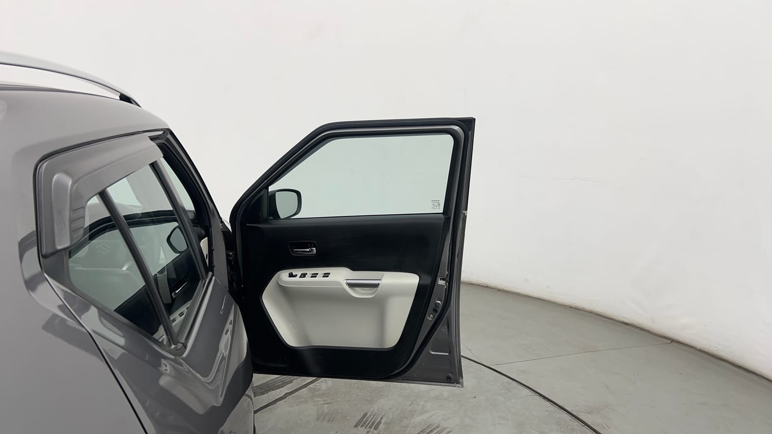 Used 2023 Maruti Suzuki Ignis Zeta 1.2 MT Petrol Manual interior RIGHT FRONT DOOR OPEN VIEW