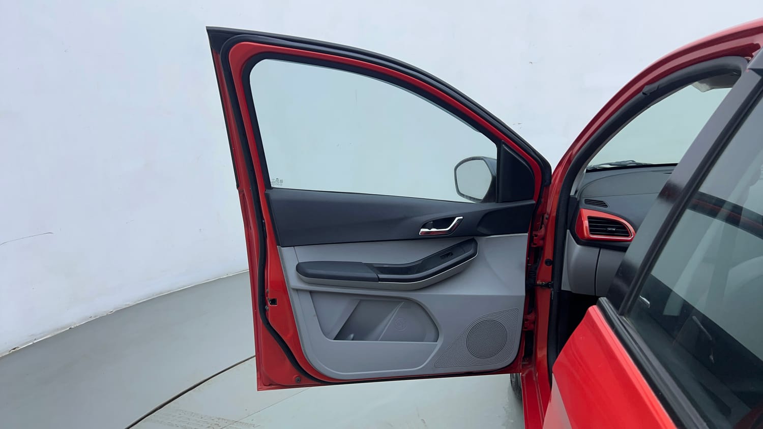 Used 2020 Tata Tiago XZA Plus Dual Tone Petrol Automatic interior LEFT FRONT DOOR OPEN VIEW