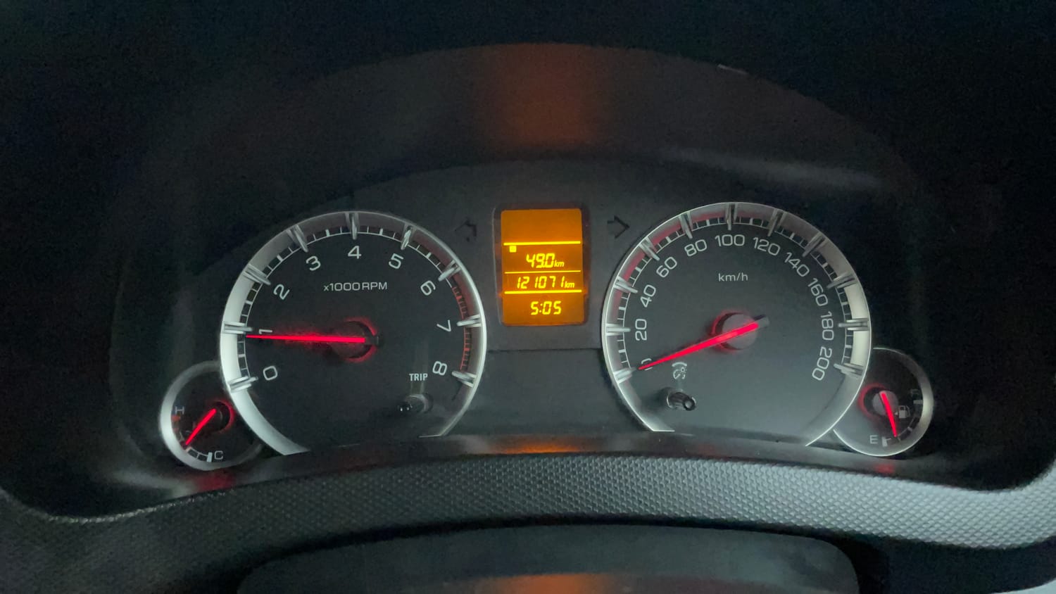 Used 2014 Maruti Suzuki Swift VXi Petrol Manual interior CLUSTERMETER VIEW