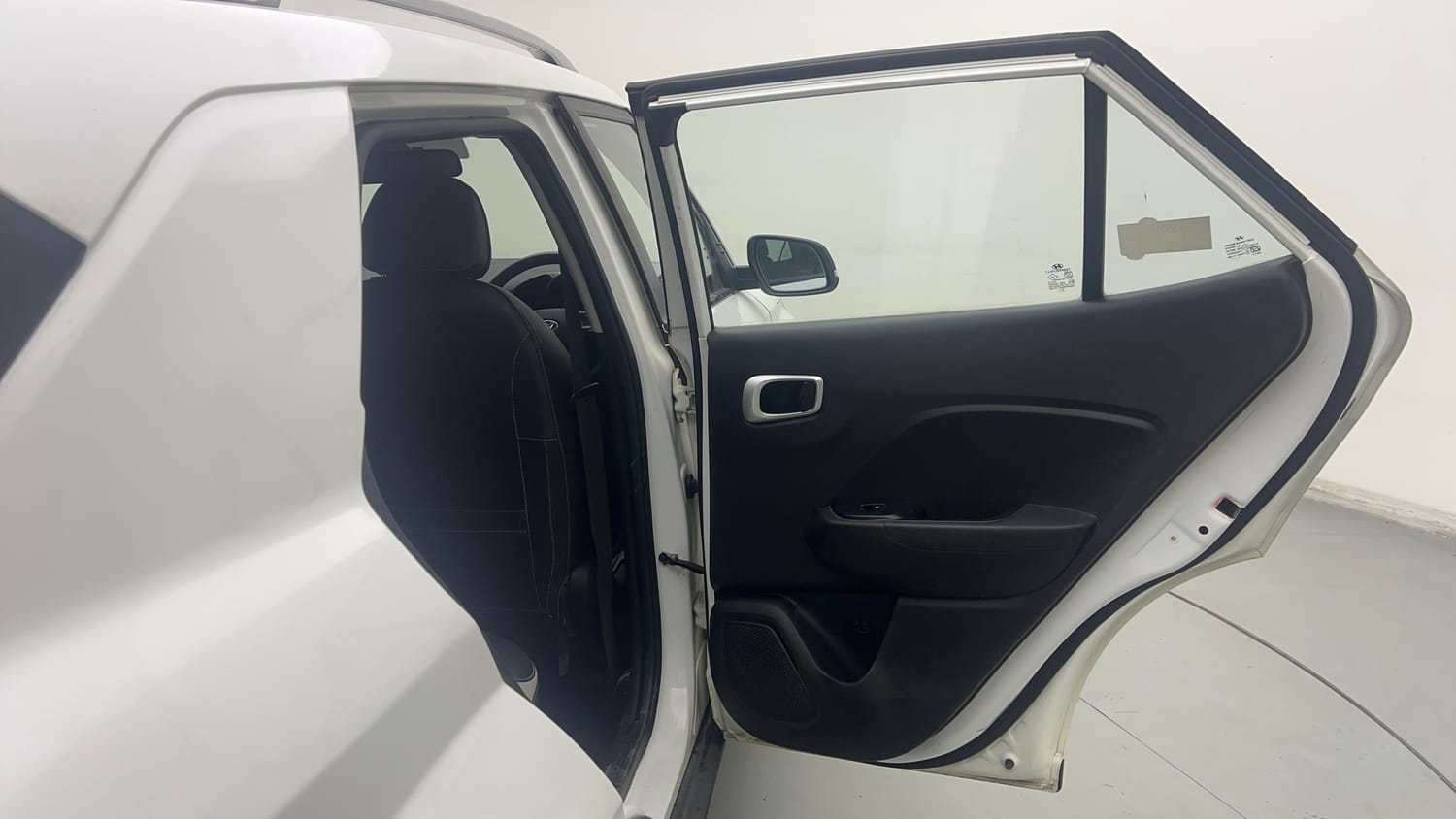 Used 2020 hyundai Venue SX 1.0 Turbo Petrol Petrol Manual interior RIGHT REAR DOOR OPEN VIEW