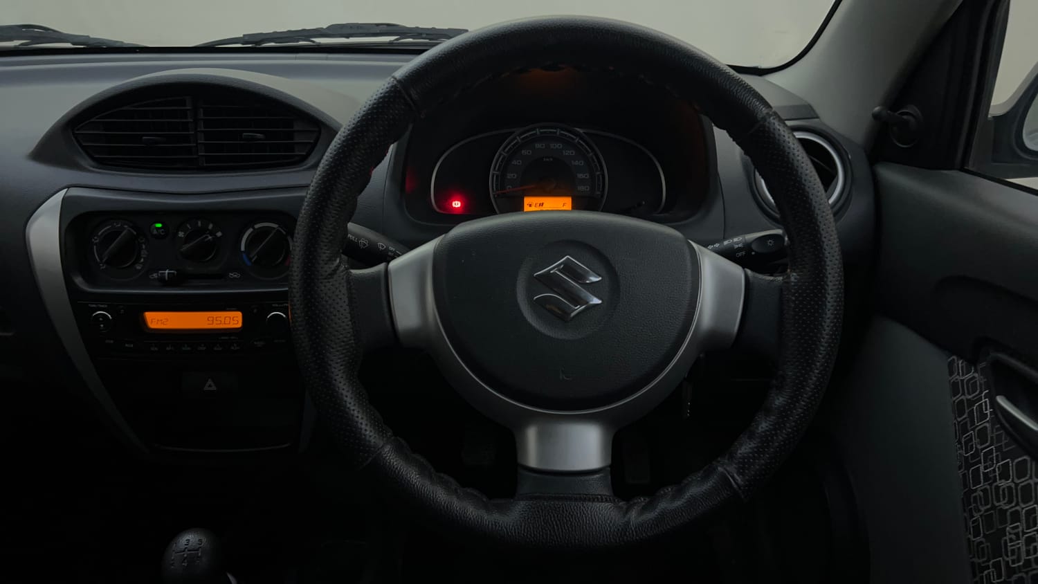 Used 2018 Maruti Suzuki Alto 800 VXi Petrol Manual interior STEERING VIEW