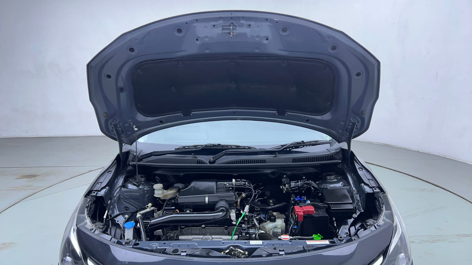 Used 2024 Maruti Suzuki Baleno Alpha AGS Petrol Automatic engine ENGINE & BONNET OPEN FRONT VIEW