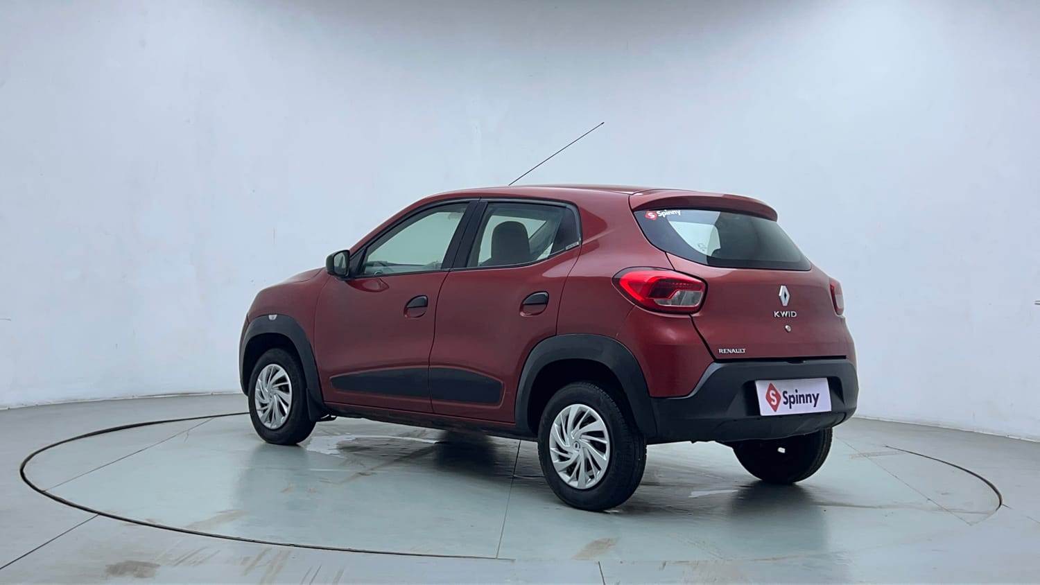 Used 2016 Renault Kwid RXT Petrol Manual exterior LEFT REAR CORNER VIEW