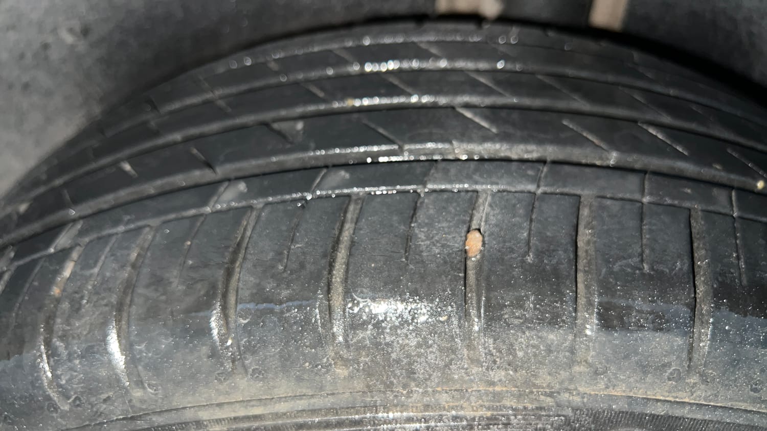 Used 2022 MG Motors Hector Sharp 1.5 Petrol CVT Petrol Automatic tyres LEFT REAR TYRE TREAD VIEW