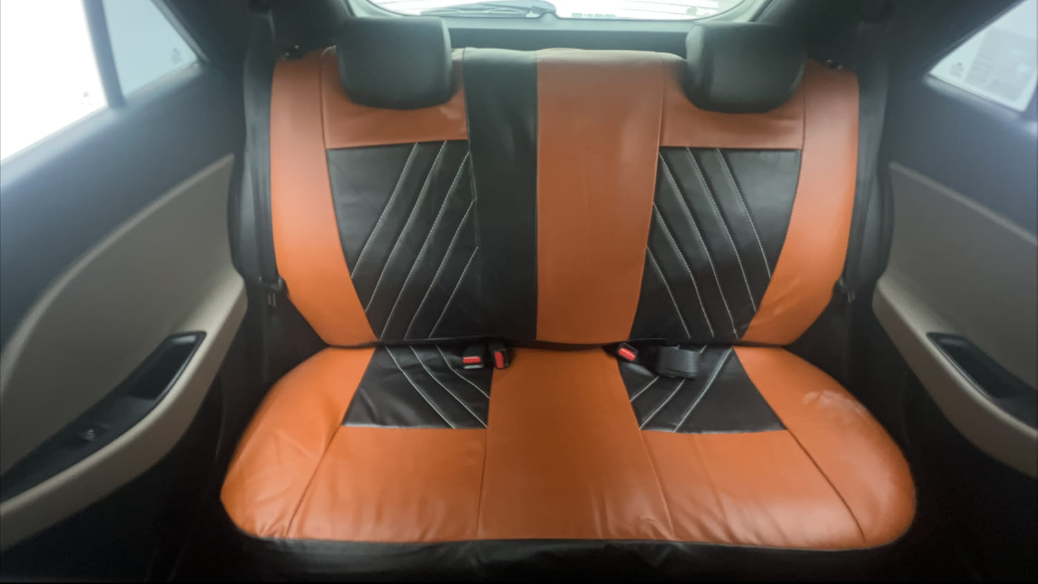 Used 2019 Hyundai Elite i20 Asta 1.2 (O) Petrol Manual interior REAR SEAT CONDITION VIEW