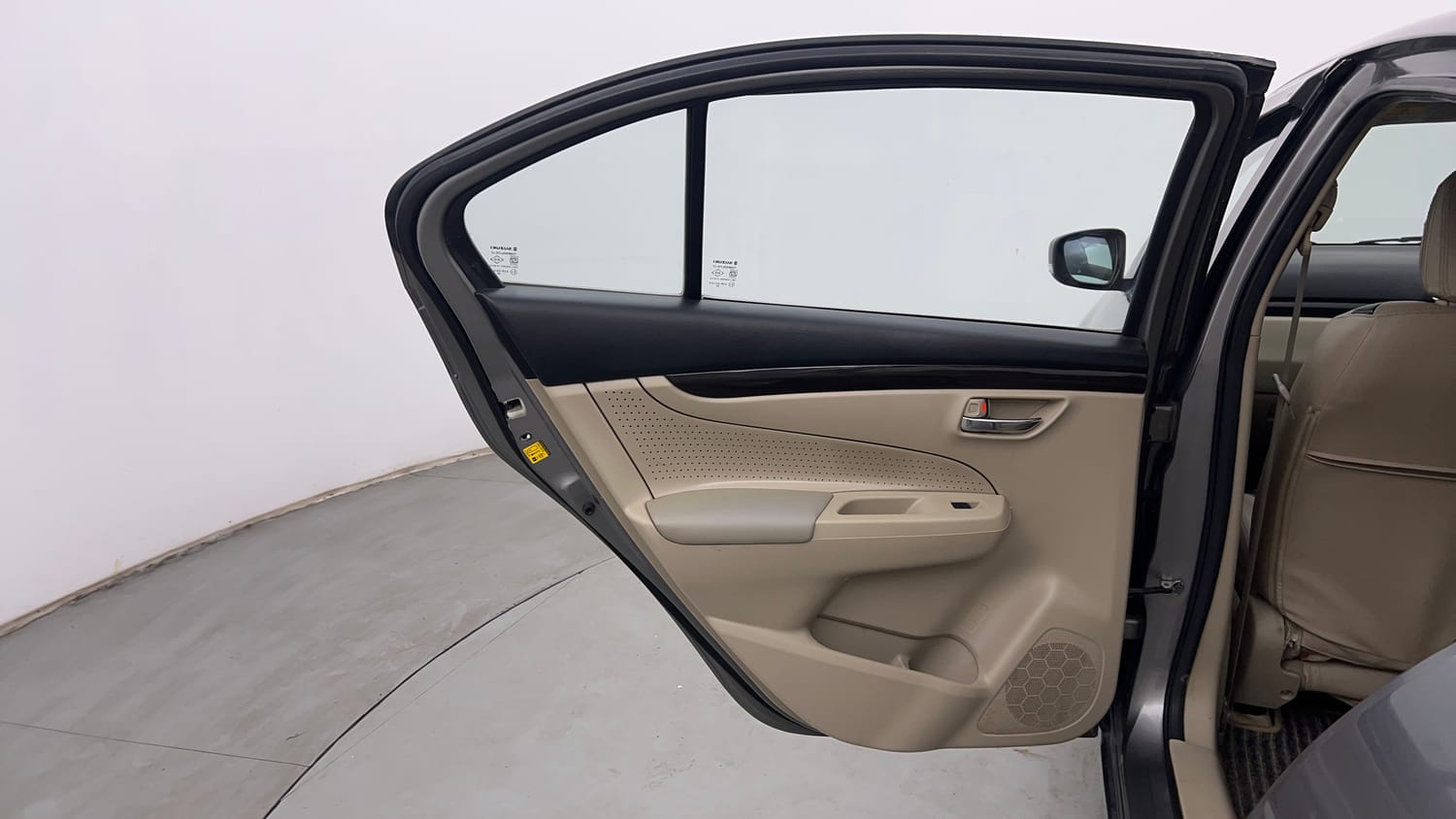 Used 2018 Maruti Suzuki Ciaz Sigma 1.4 MT Petrol Manual interior LEFT REAR DOOR OPEN VIEW