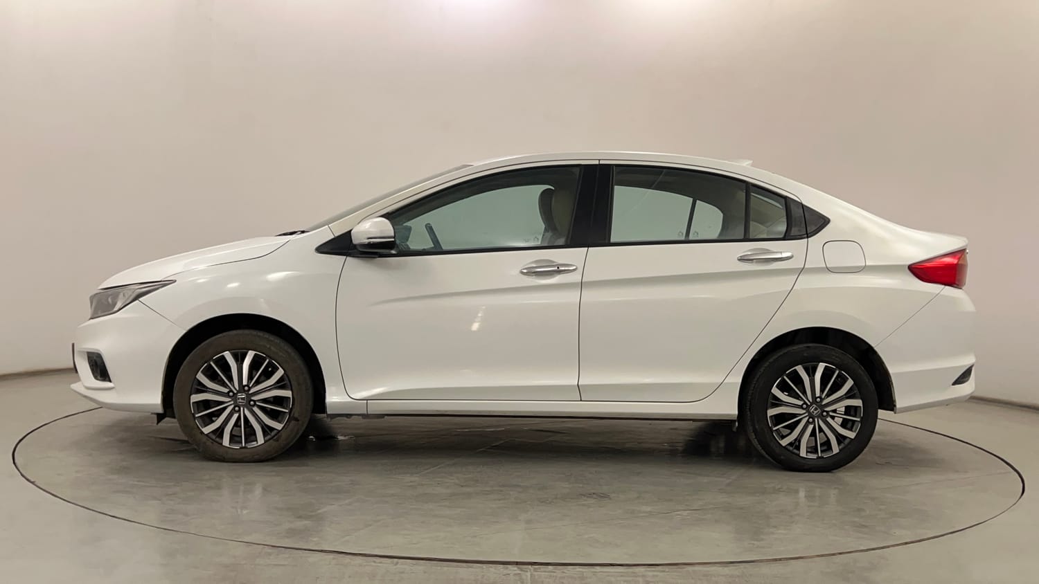 Used 2018 Honda City VX Petrol Petrol Manual exterior LEFT SIDE VIEW