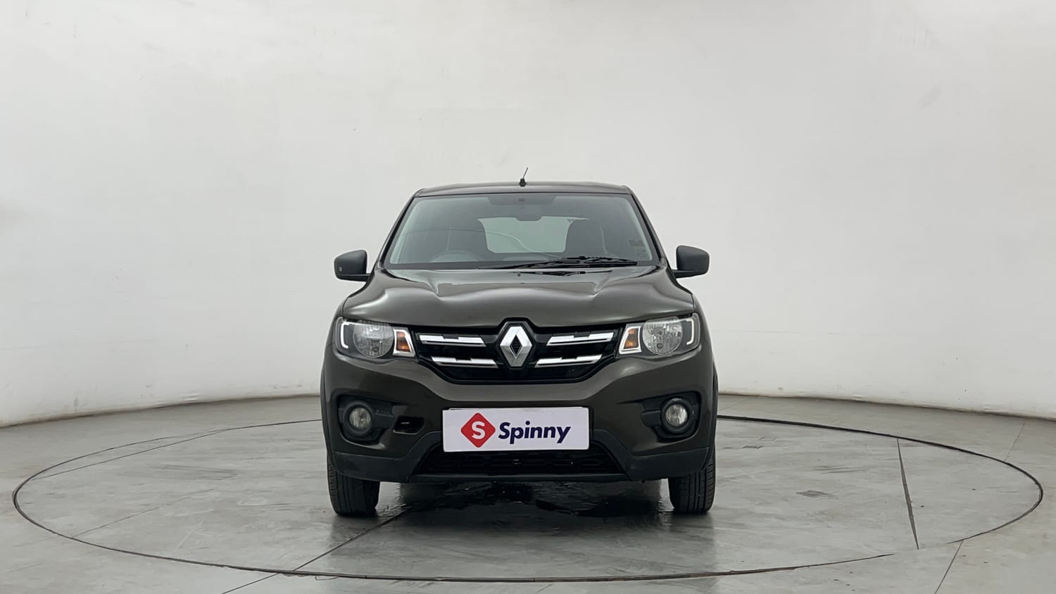 Used 2019 Renault Kwid RXT (O) 1.0 SCE Edition Petrol Manual exterior FRONT VIEW