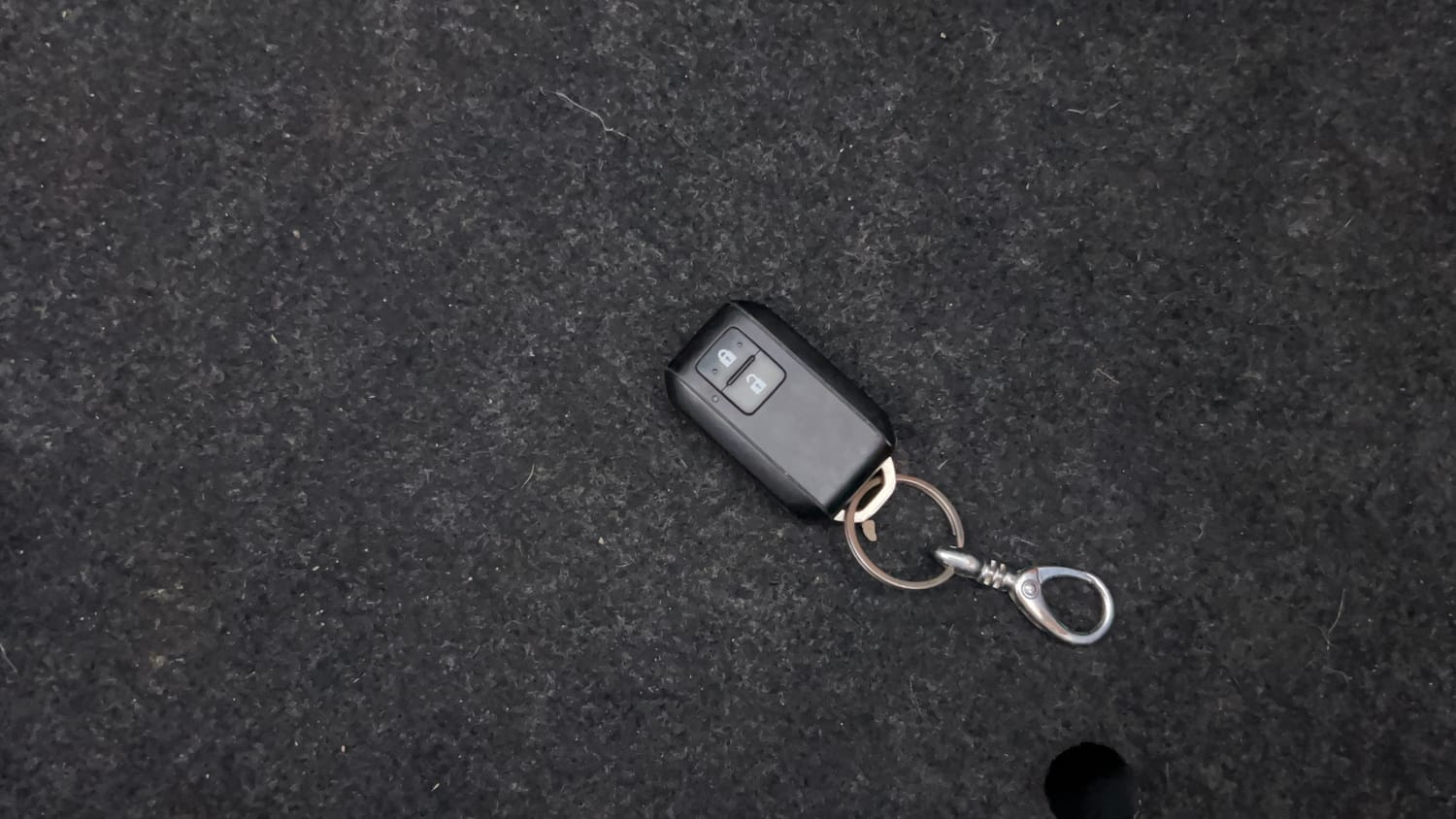 Used 2020 Maruti Suzuki Baleno Zeta Petrol Manual extra CAR KEY VIEW