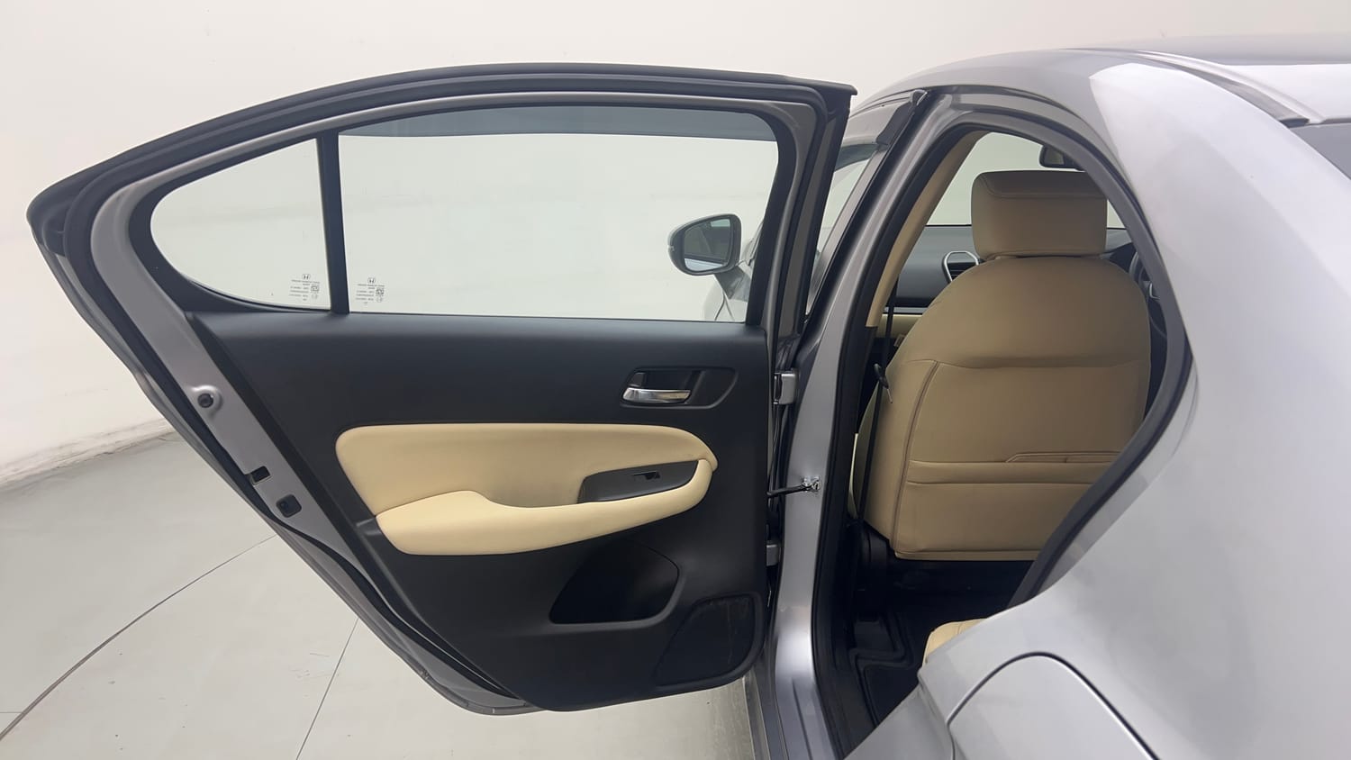 Used 2022 Honda City VX CVT Petrol Petrol Automatic interior LEFT REAR DOOR OPEN VIEW
