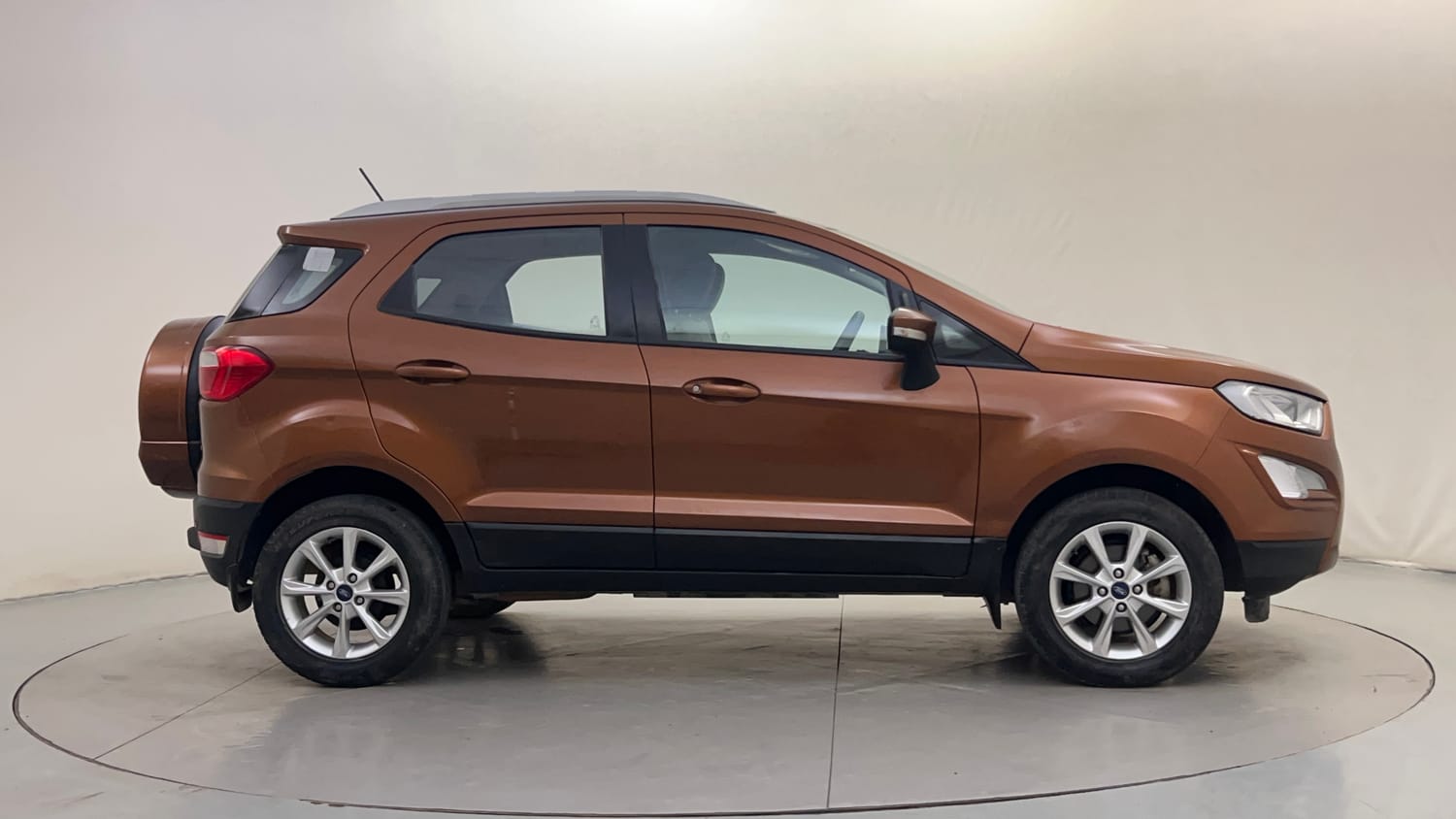 Used 2018 Ford EcoSport Titanium 1.5L Ti-VCT Petrol Manual exterior RIGHT SIDE VIEW