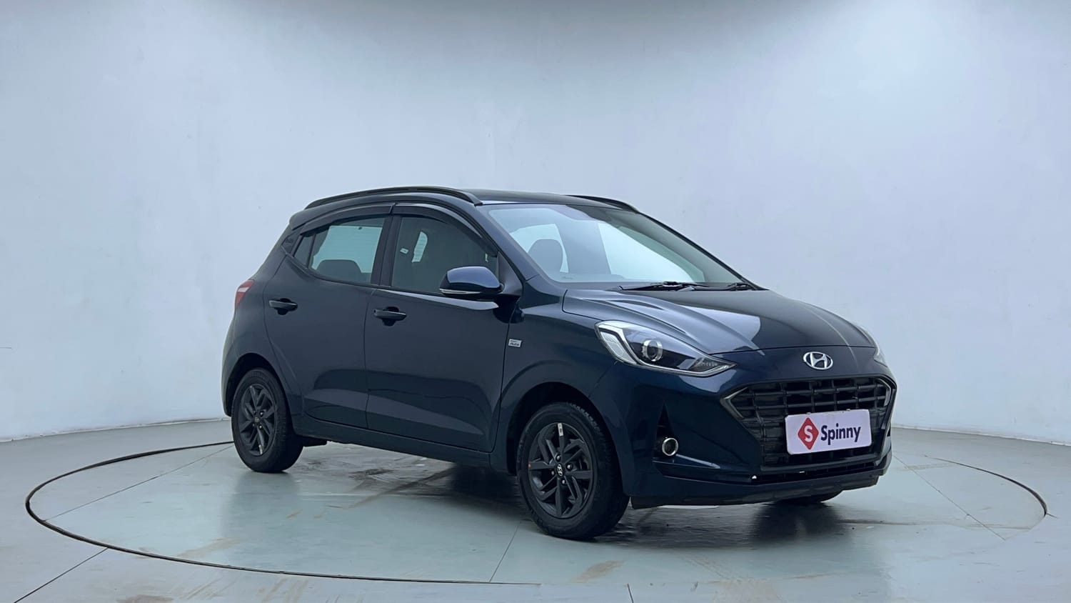 Used 2022 Hyundai Grand i10 Nios Sportz AMT 1.2 Kappa VTVT Petrol Automatic exterior RIGHT FRONT CORNER VIEW