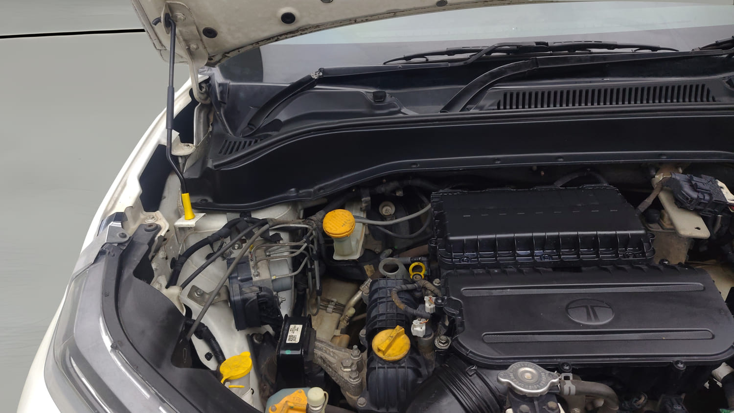 Used 2022 Tata Punch Creative Dual Tone Petrol Manual engine ENGINE RIGHT SIDE VIEW