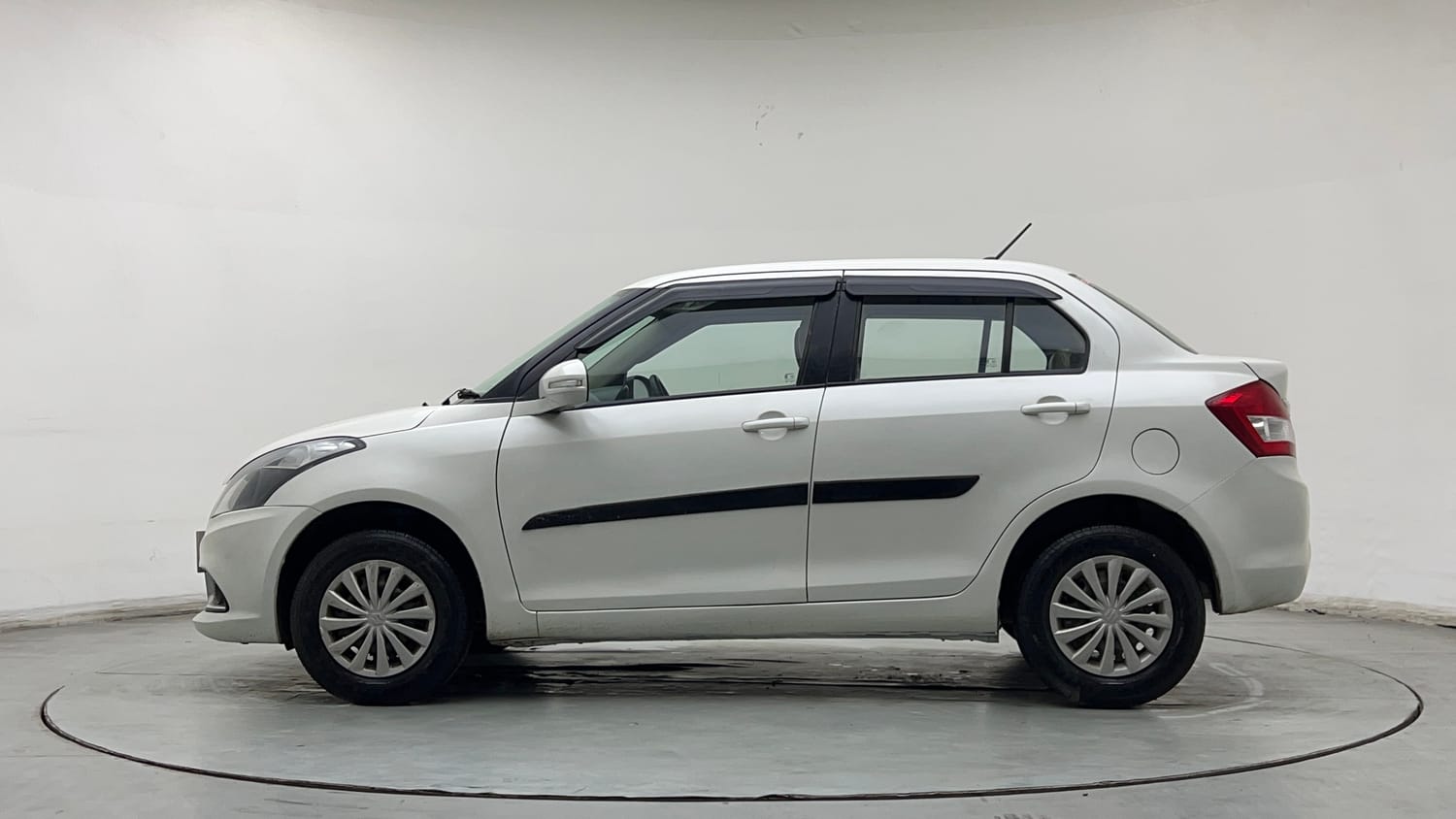 Used 2017 Maruti Suzuki Swift Dzire VXI Petrol Manual exterior LEFT SIDE VIEW