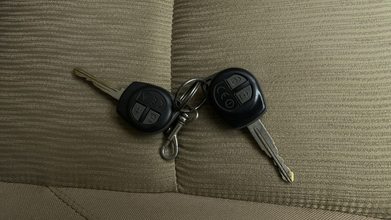 Used 2016 Maruti Suzuki Ciaz VXi+ AT Petrol Automatic extra CAR KEY VIEW