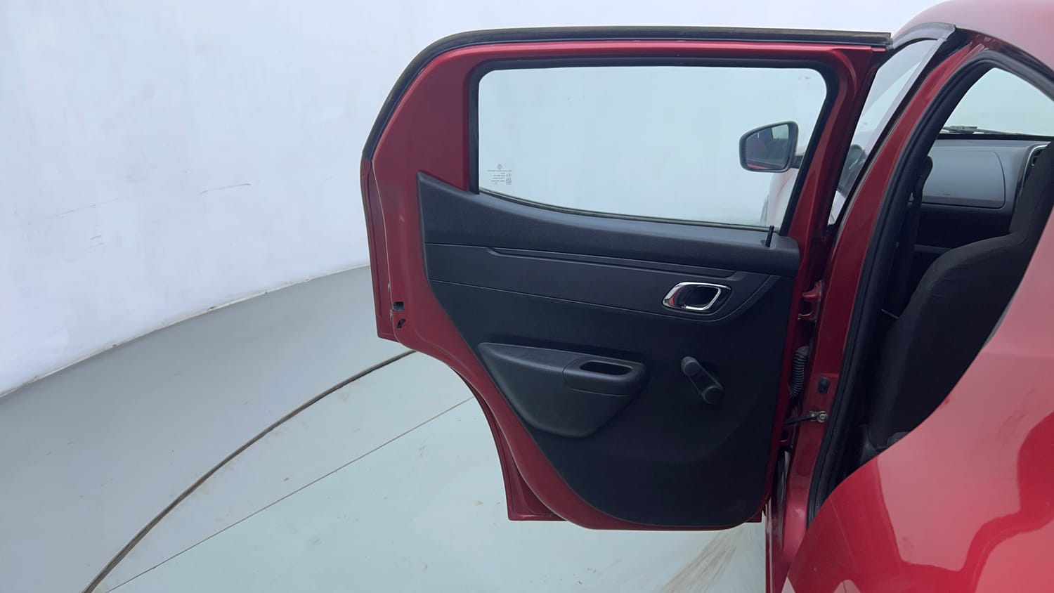 Used 2019 Renault Kwid RXT (O) 1.0 SCE Edition Petrol Manual interior LEFT FRONT DOOR OPEN VIEW