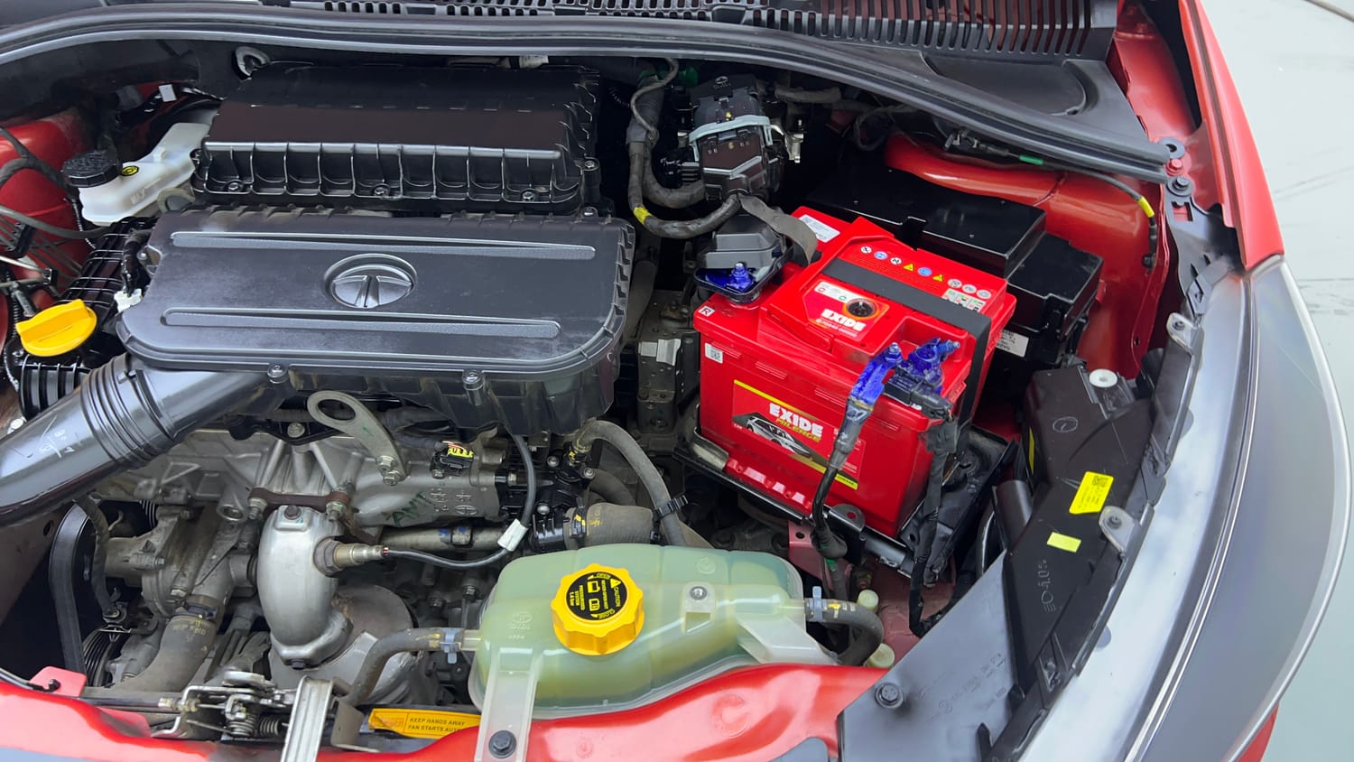 Used 2020 Tata Tiago XZA Plus Dual Tone Petrol Automatic engine ENGINE LEFT SIDE VIEW