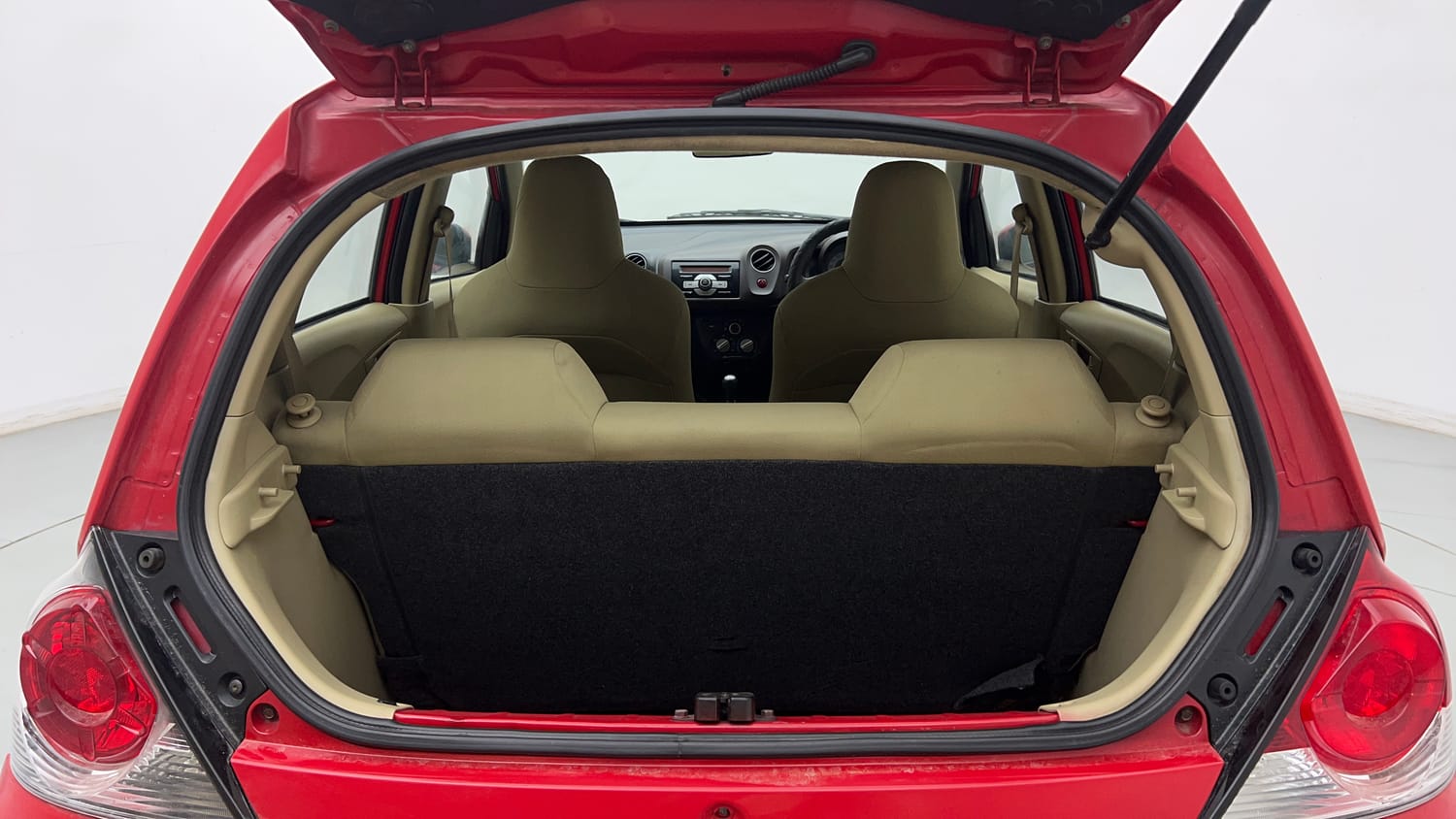 Used 2013 Honda Brio S MT Petrol Manual interior DICKY INSIDE VIEW