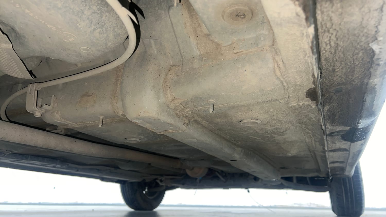 Used 2022 hyundai Santro Sportz Executive CNG Cng Manual extra REAR RIGHT UNDERBODY VIEW
