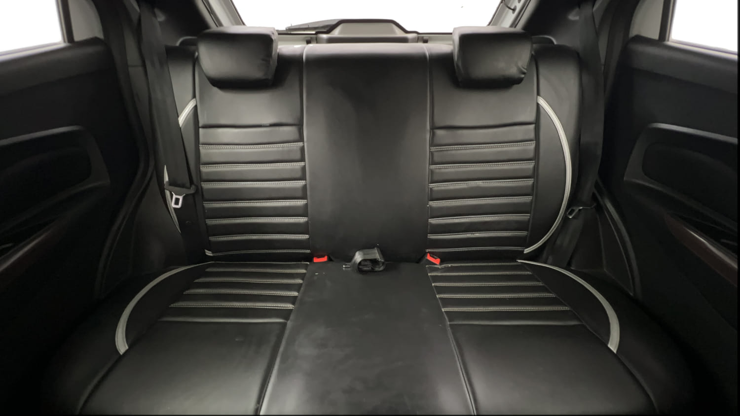 Used 2020 Ford Freestyle Titanium Plus 1.2 Ti-VCT Petrol Manual interior REAR SEAT CONDITION VIEW