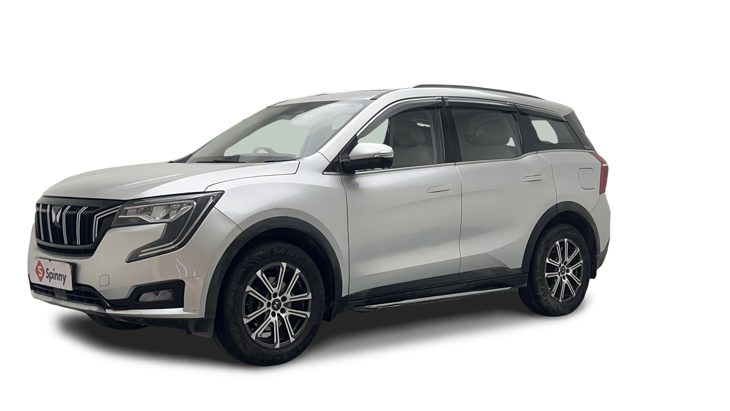 Used 2023 Mahindra XUV700 AX 7 Petrol AT Luxury Pack 7 STR Petrol Automatic Image