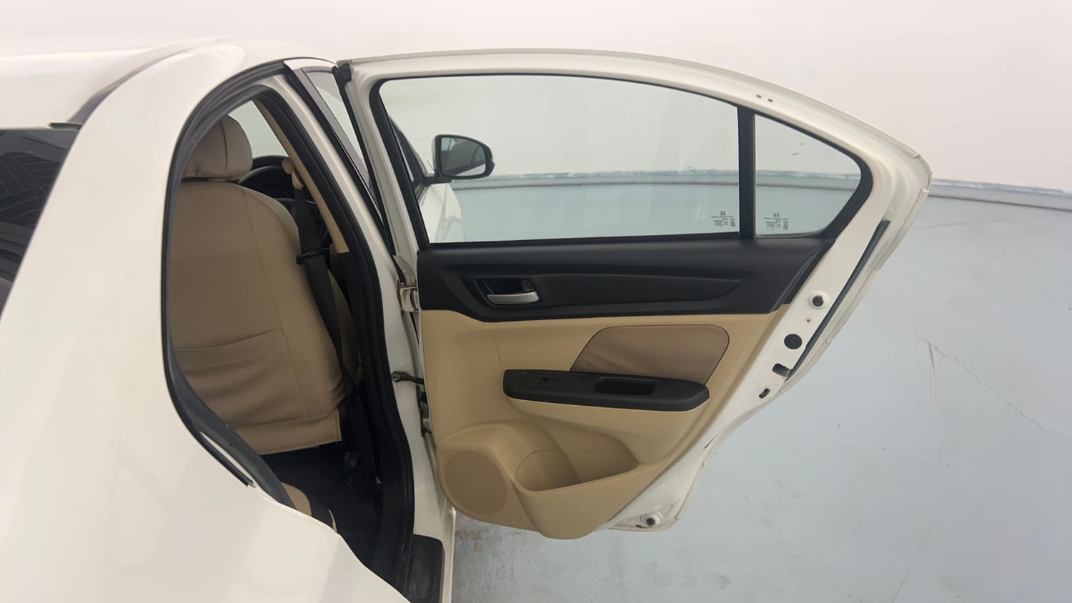 Used 2019 Honda Amaze 1.2 V MT Petrol Petrol Manual interior RIGHT REAR DOOR OPEN VIEW