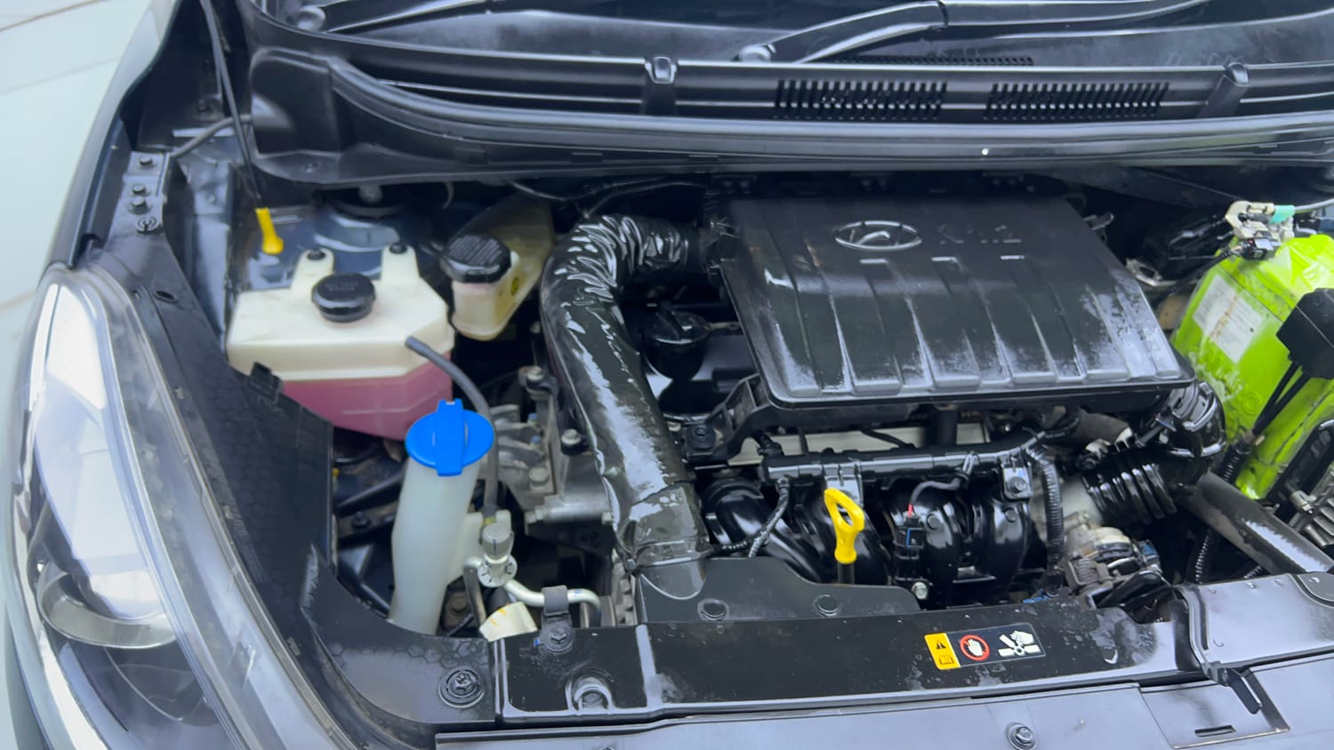 Used 2022 Hyundai Grand i10 Nios Sportz AMT 1.2 Kappa VTVT Petrol Automatic engine ENGINE RIGHT SIDE VIEW