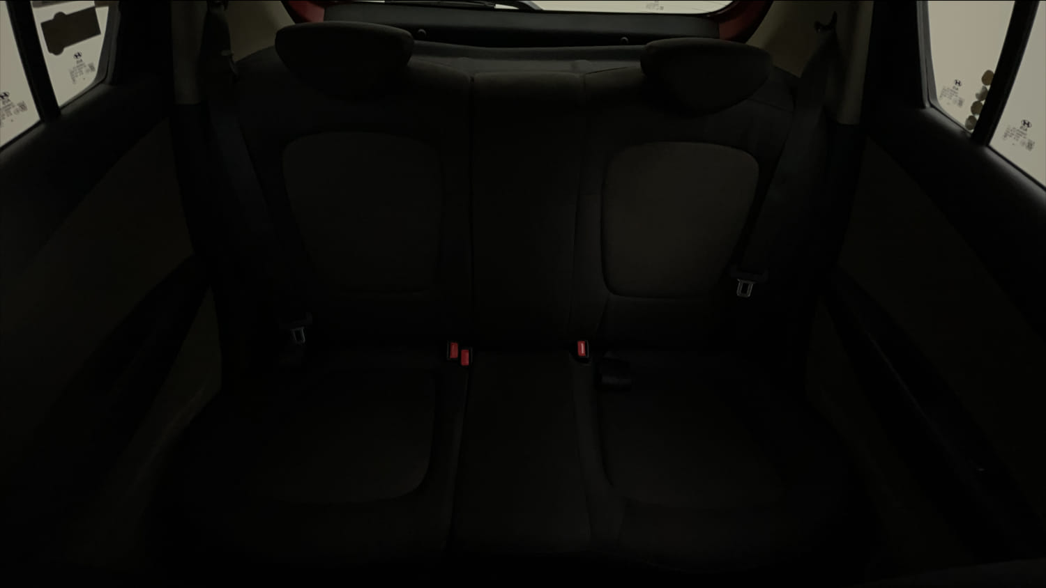 Used 2014 Hyundai i20 Asta 1.2 Petrol Manual interior REAR SEAT CONDITION VIEW