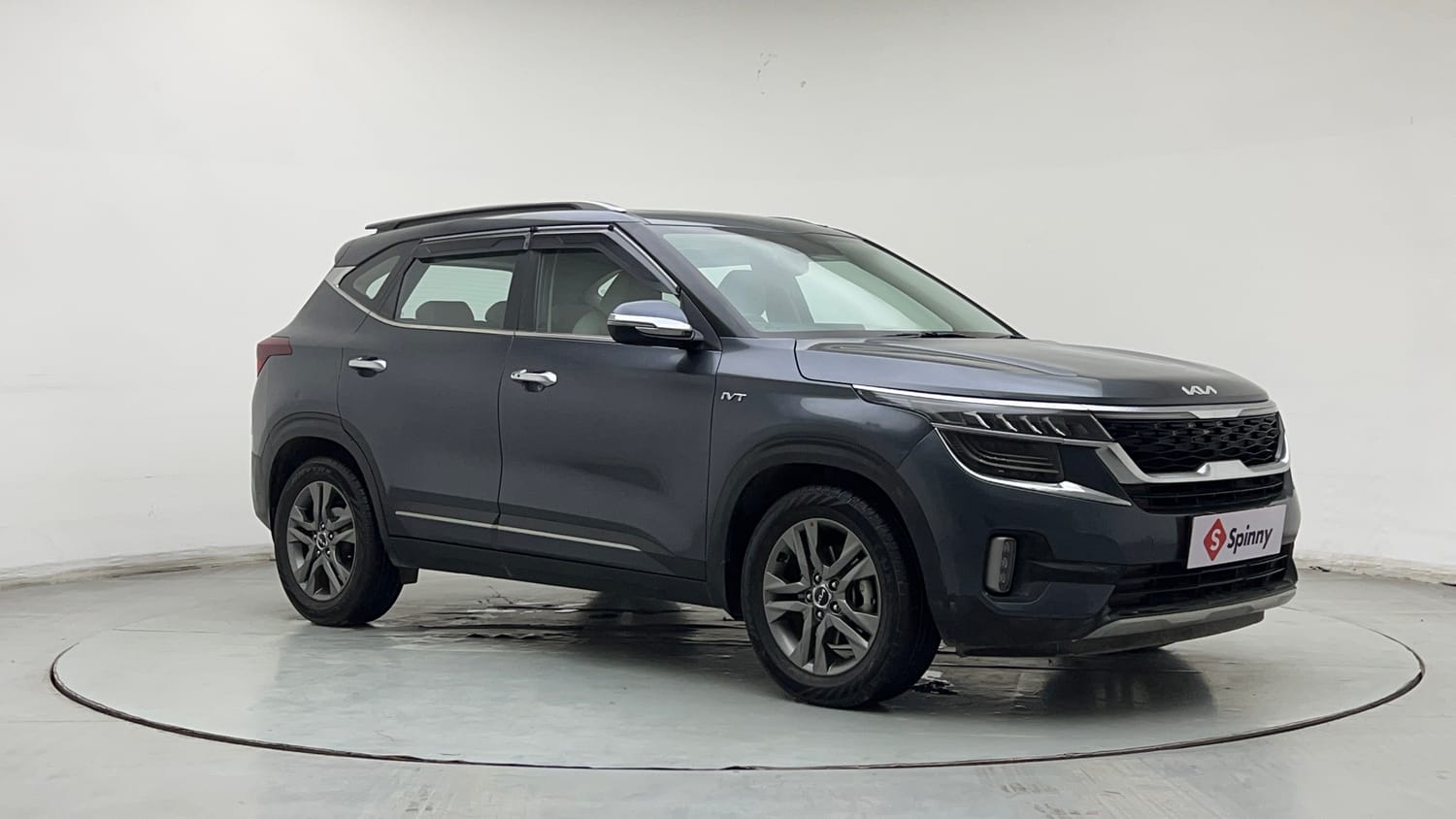 Used 2021 kia Seltos HTX 1.5 IVT Petrol Automatic exterior RIGHT FRONT CORNER VIEW
