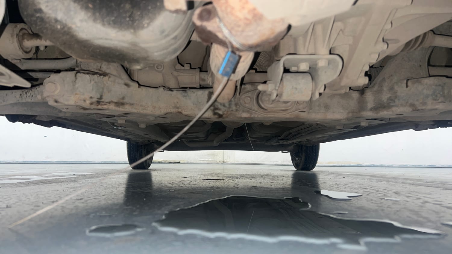 Used 2022 hyundai Santro Sportz Executive CNG Cng Manual extra FRONT LEFT UNDERBODY VIEW