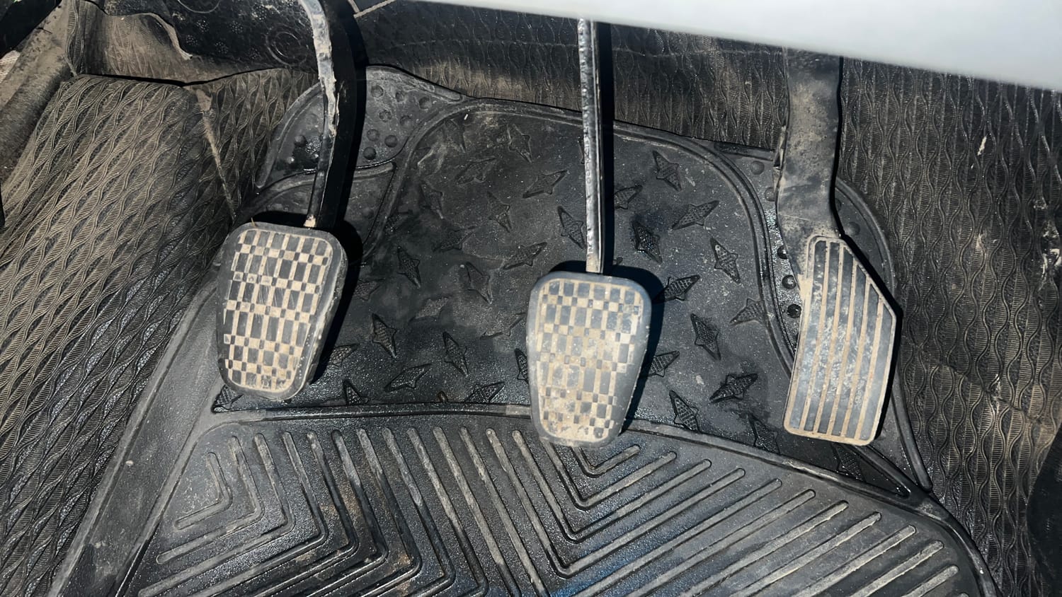 Used 2020 Tata Altroz XZ (O) Petrol Petrol Manual interior PEDALS VIEW